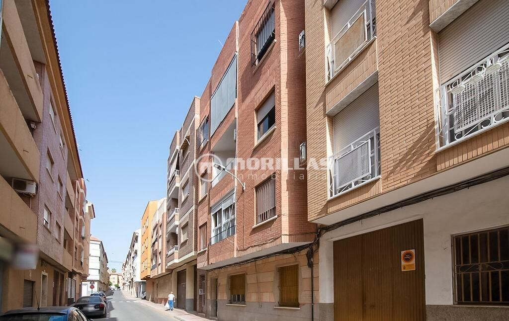 Vista exterior de Pis en venda en Mula amb Balcó