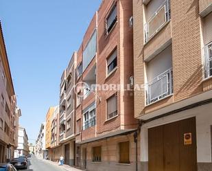 Vista exterior de Pis en venda en Mula amb Balcó