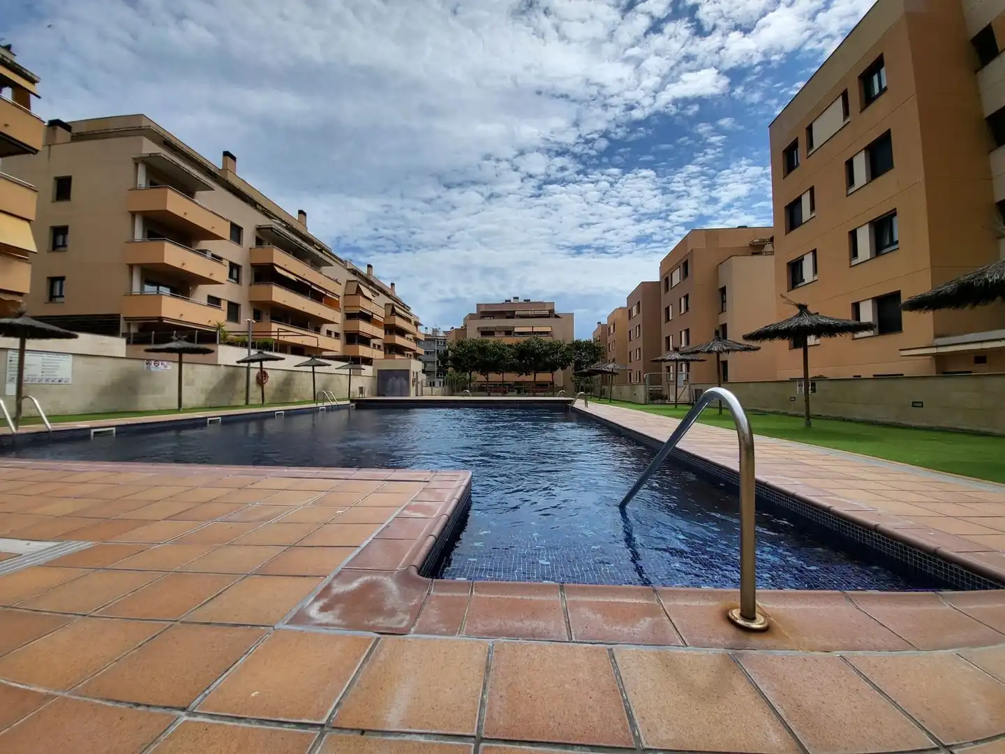Piscina de Piso en venta en Lloret de Mar con Aire acondicionado, Jardín privado y Terraza