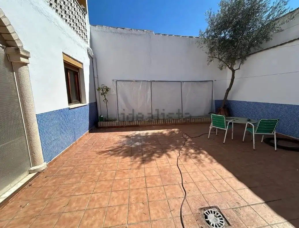 Jardí de Casa o xalet en venda en Torralba de Calatrava amb Calefacció, Terrassa i Moblat