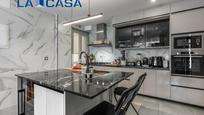Kitchen of Flat for sale in  Madrid Capital  with Heating and Terrace