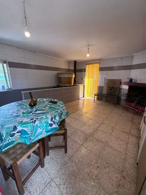 Cuina de Casa o xalet en venda en Lagunilla del Jubera amb Calefacció, Jardí privat i Traster