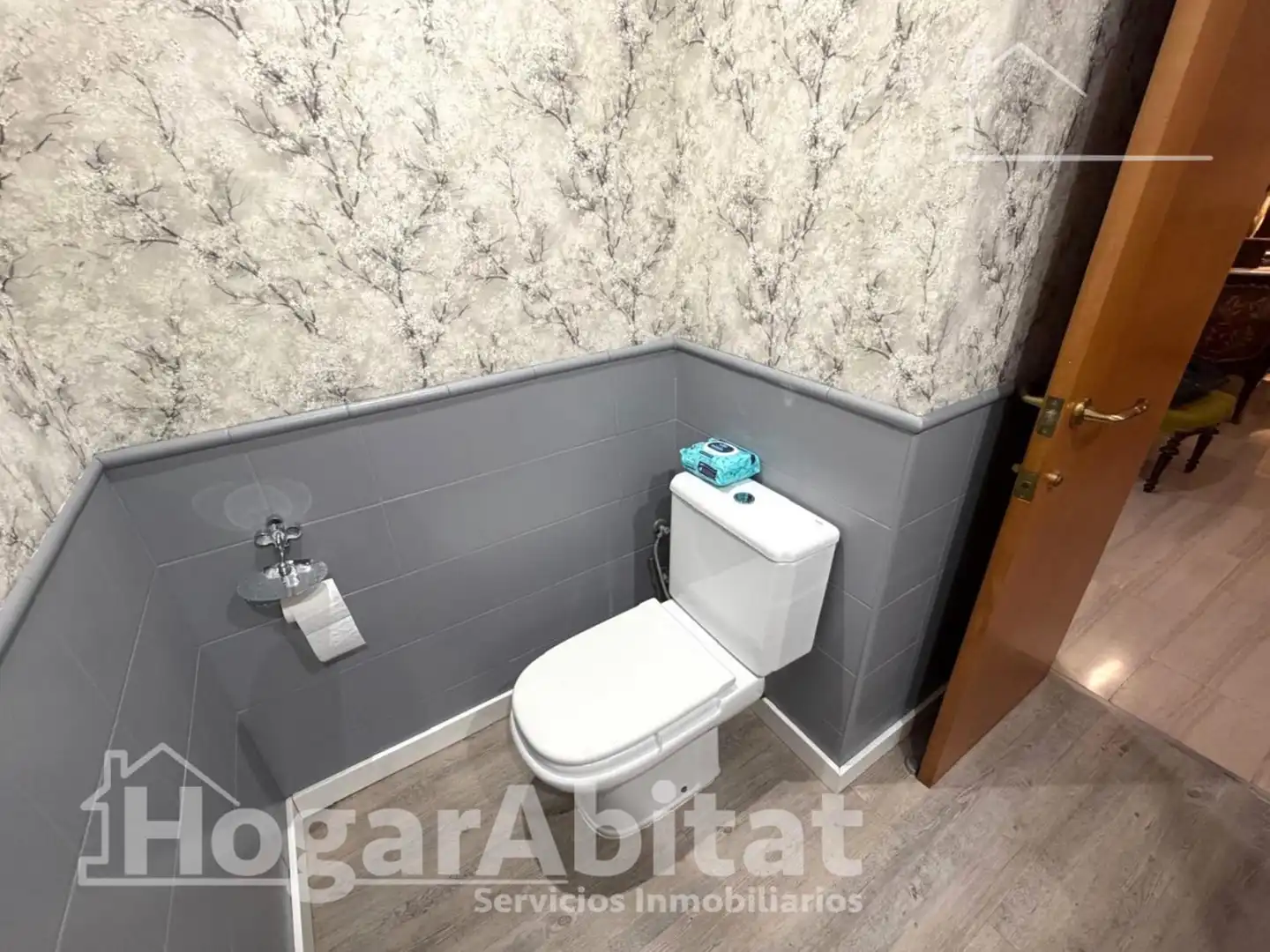 Baño de Piso en venta en Valencia con Aire acondicionado, Calefacción y Trastero
