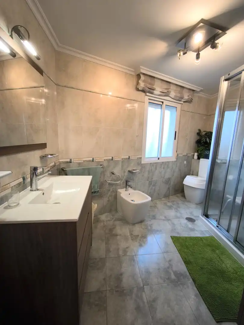 Bathroom of Houses for sale in Vilagarcía de Arousa  with Heating, Terrace and Storage room