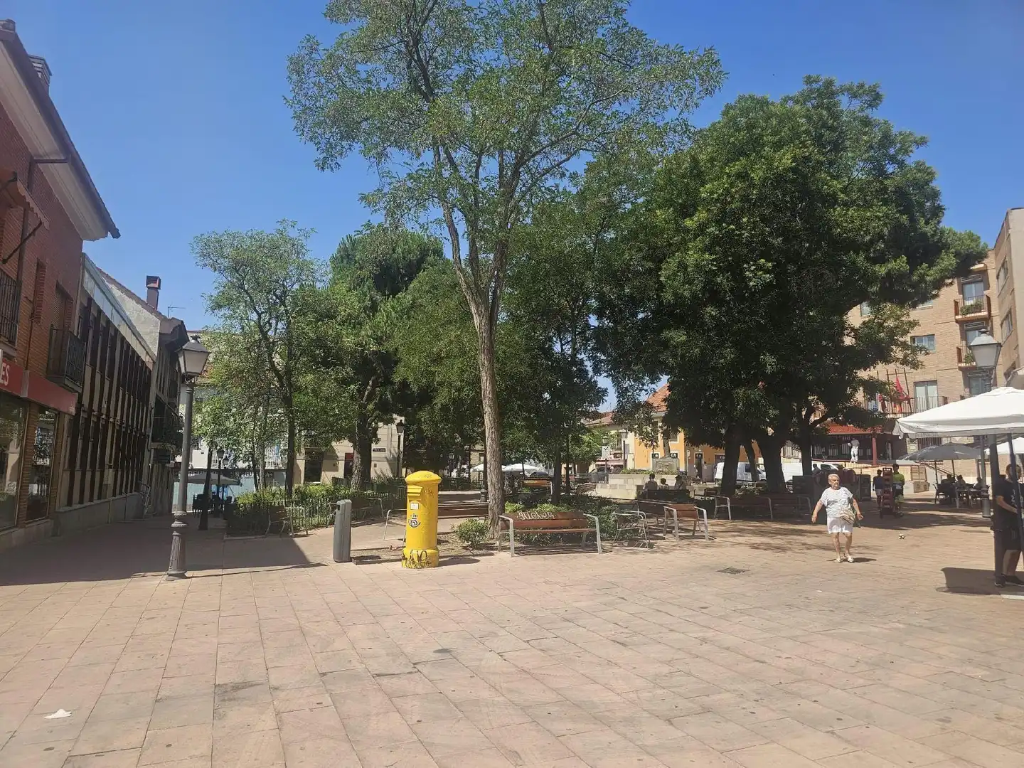 Vista exterior de Apartamento en venta en Madrid con Terraza