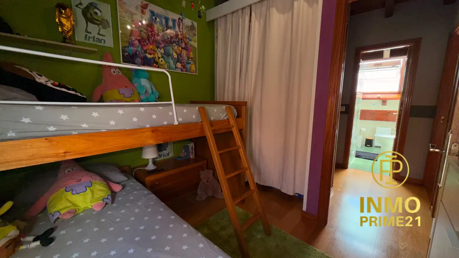 Dormitori de Pis en venda en Torrelavega  amb Aire condicionat, Calefacció i Parquet