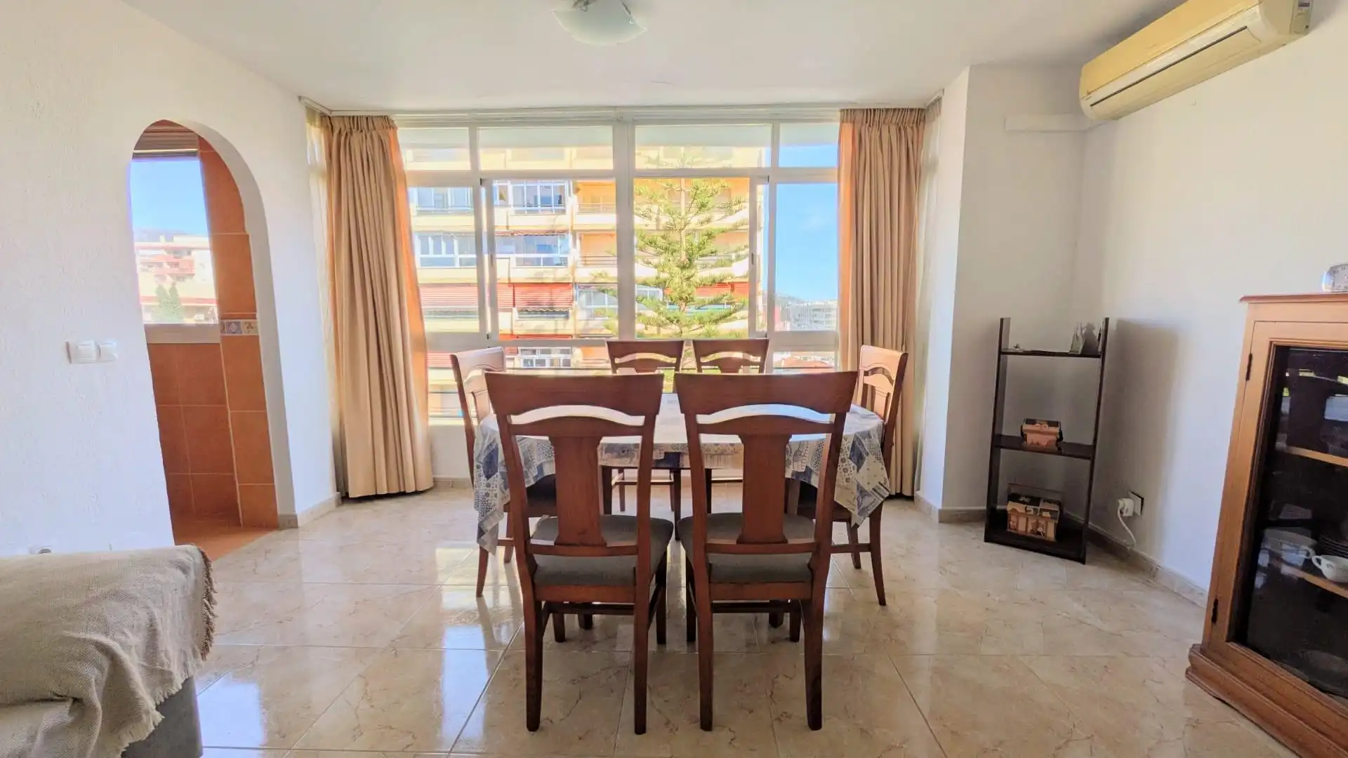Apartamento con piscina en alquiler en Los Boliches, imagen 12