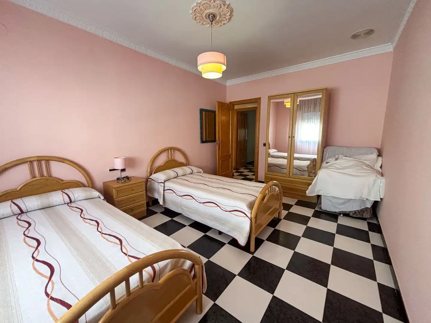 Bedroom of Houses for sale in Atarfe  with Terrace and Storage room