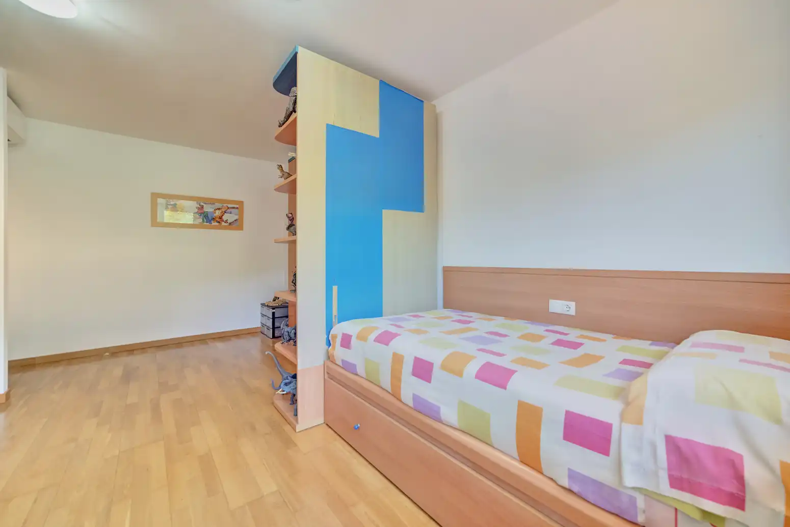 Bedroom of Detached homes for sale in Enériz / Eneritz  with Heating, Private garden and Parquet flooring