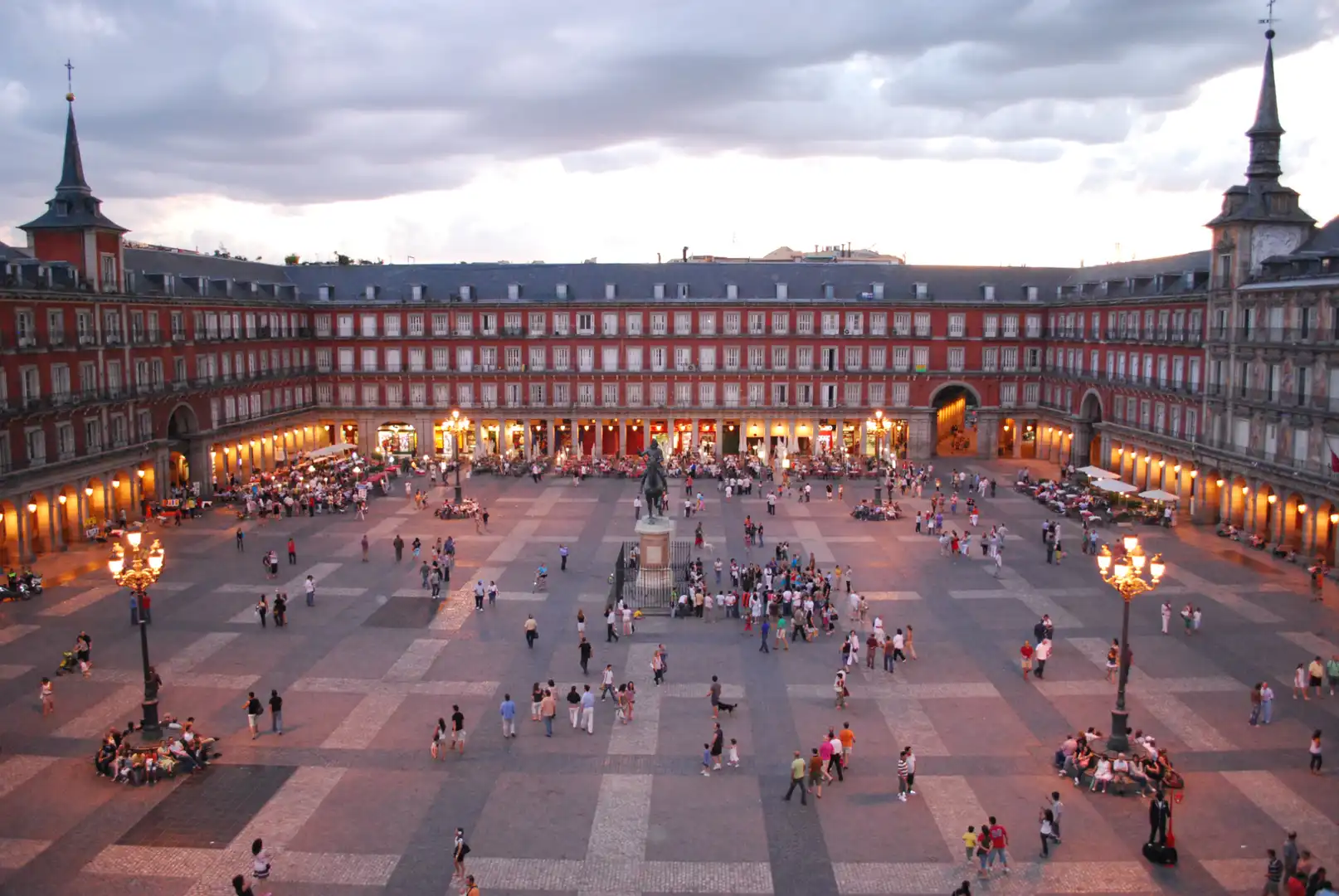 Vista exterior de Local de lloguer en Madrid