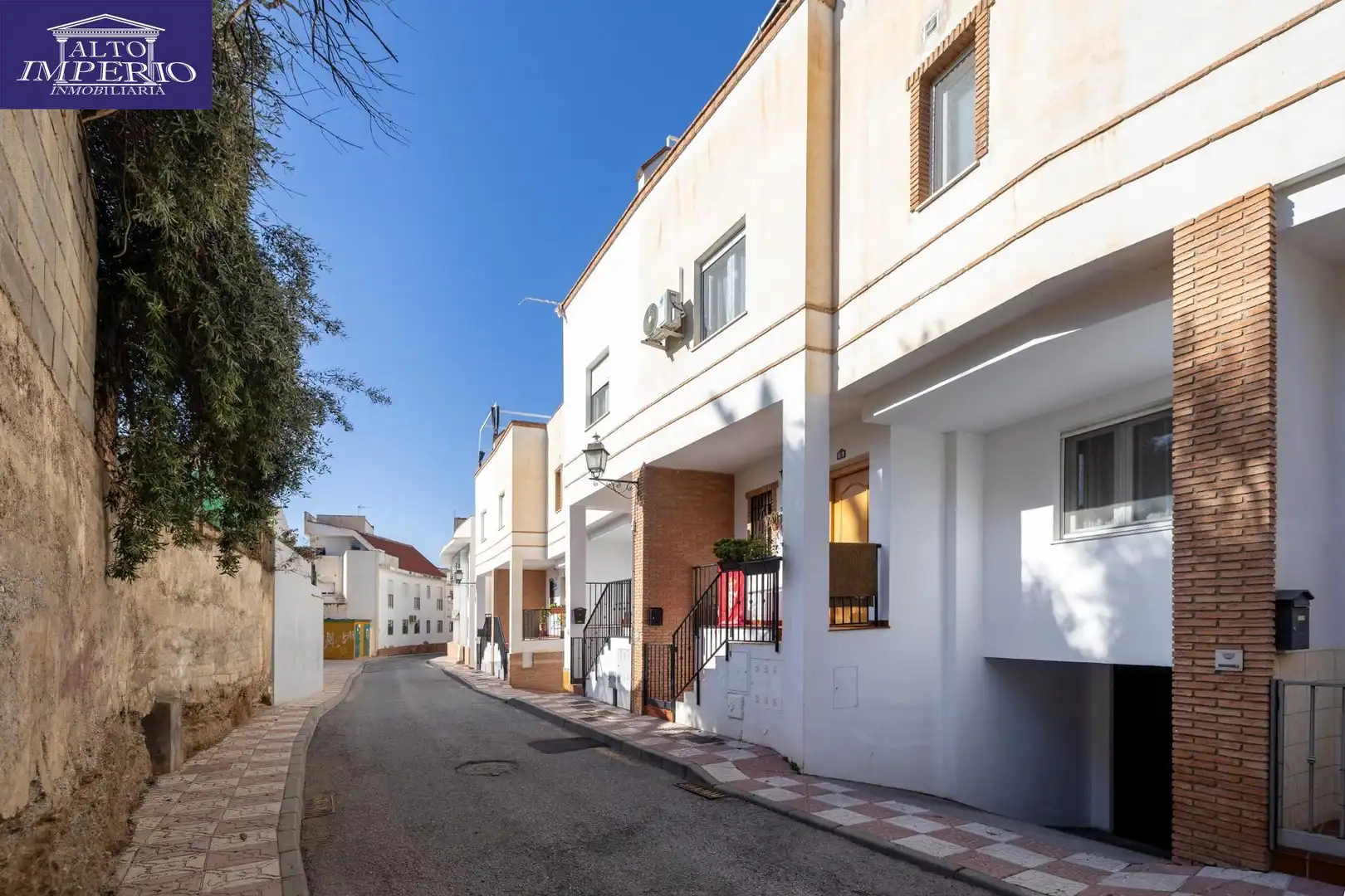 Casa amb terrassa en venda a La Zubia Ciudad, imagen 3