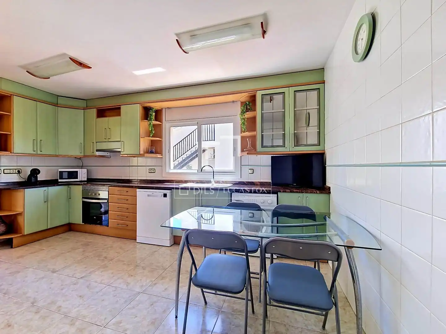 Cocina de Casa o chalet de alquiler en Cunit con Aire acondicionado, Calefacción y Jardín privado