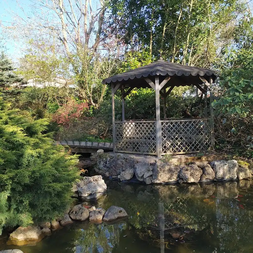 Jardín de Casa o chalet en venta en Nava con Calefacción, Jardín privado y Parquet
