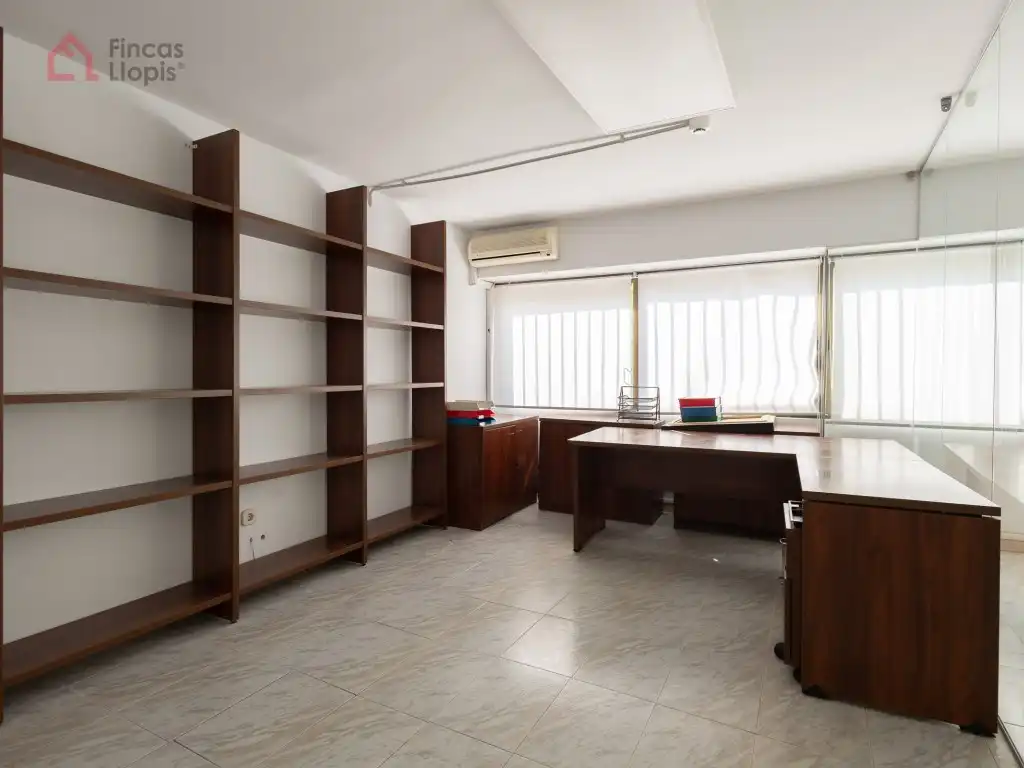 Business premises for sale in Calle Alts Forns 68, imagen 3
