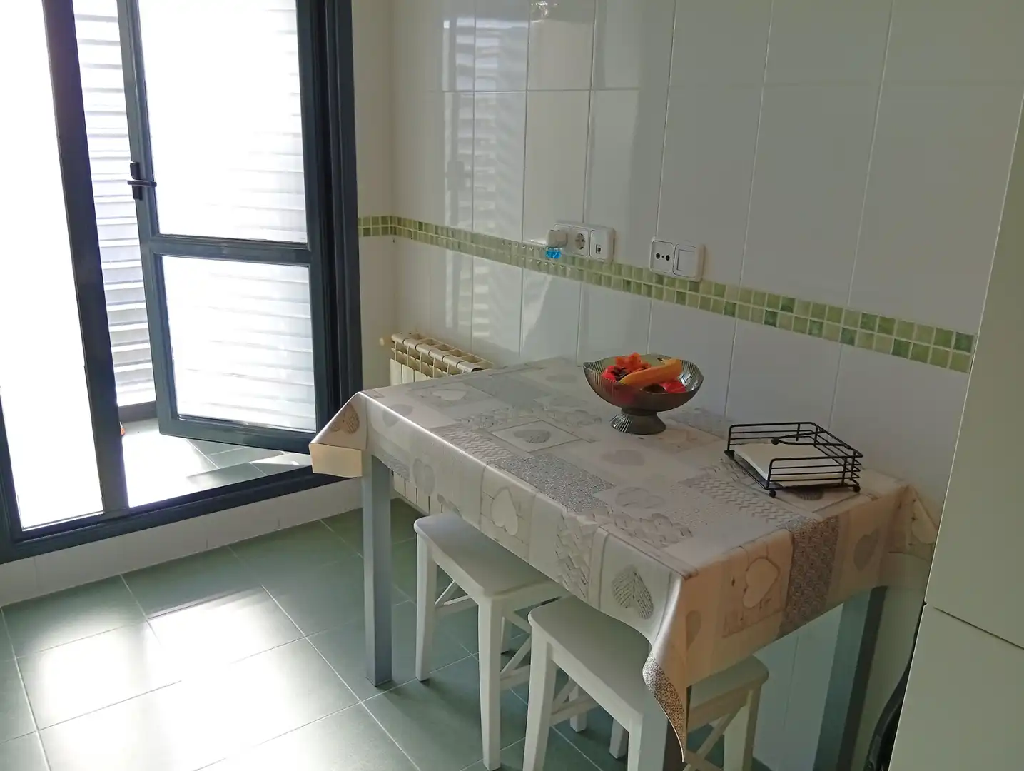 Cocina de Piso en venta en Valdemoro con Aire acondicionado, Calefacción y Jardín privado