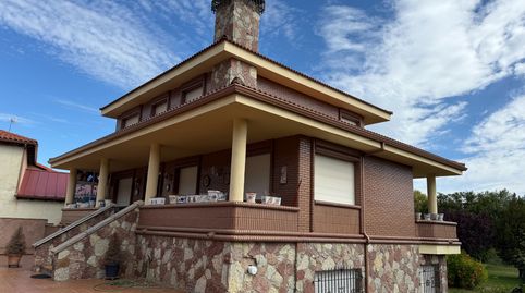 Photo 5 of Houses for sale in Avenida Puente de Hierro, Carrizo, León