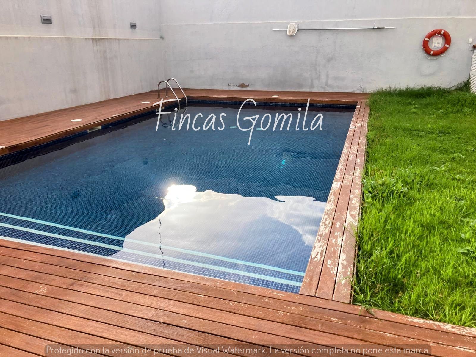 Swimming pool of Flat for sale in Ciutadella de Menorca  with Air Conditioner, Heating and Community pool