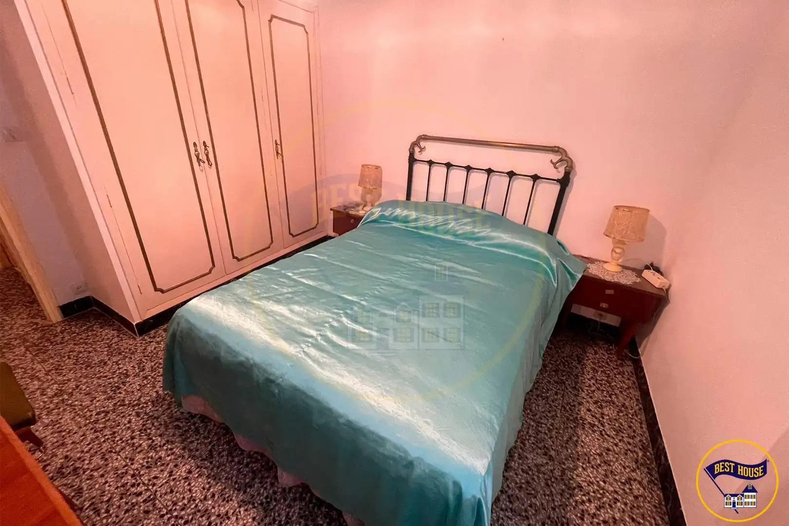 Habitación de Finca rústica en venta en Boniches con Calefacción, Terraza y Trastero