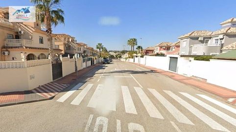 Venta de casa adosada en Algorfa, Alicante.