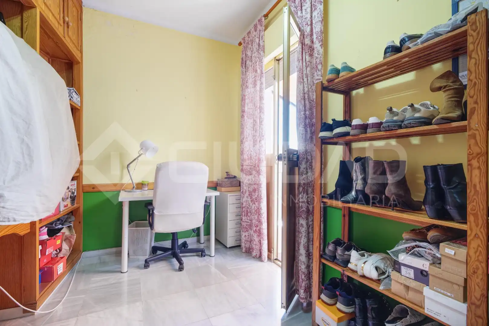 Dormitori de Casa o xalet en venda en Marchena