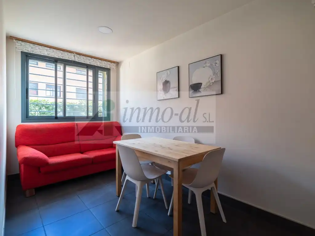 Habitación de Casa adosada en venta en Almazora / Almassora