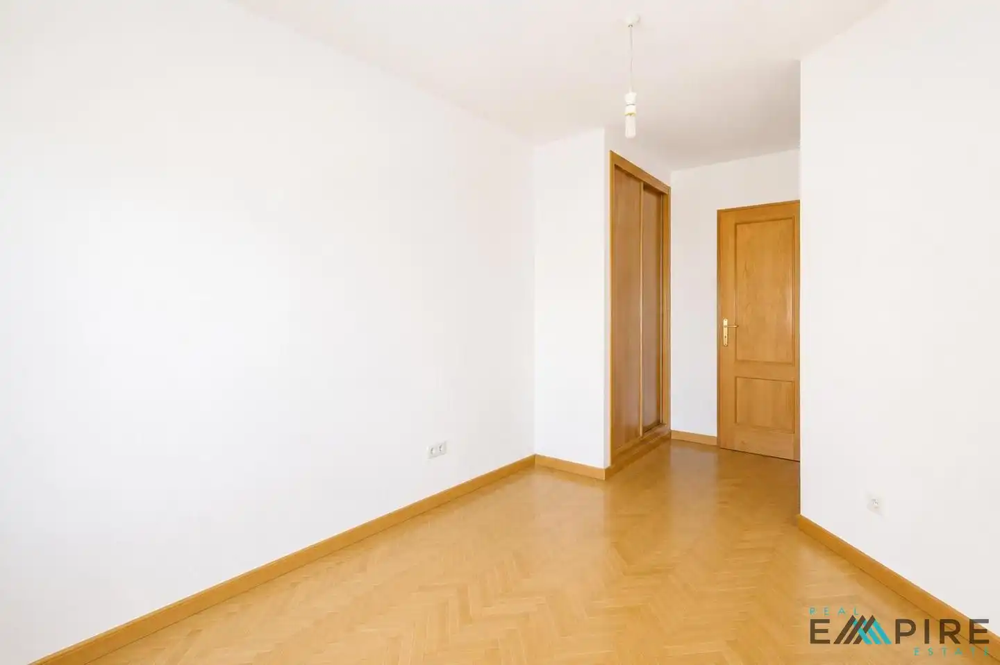 Dormitori de Pis en venda en Getafe amb Aire condicionat, Calefacció i Parquet