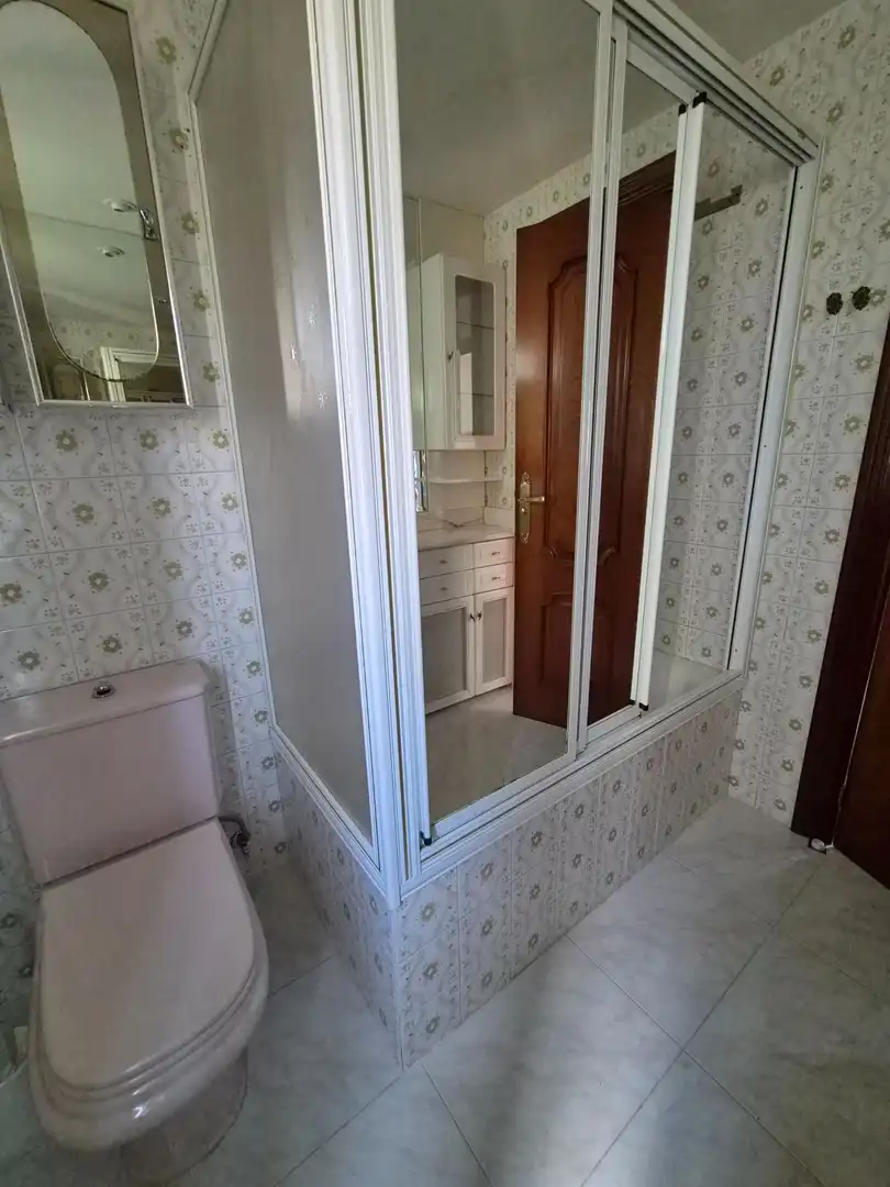 Baño de Piso en venta en Terradillos con Calefacción y Amueblado