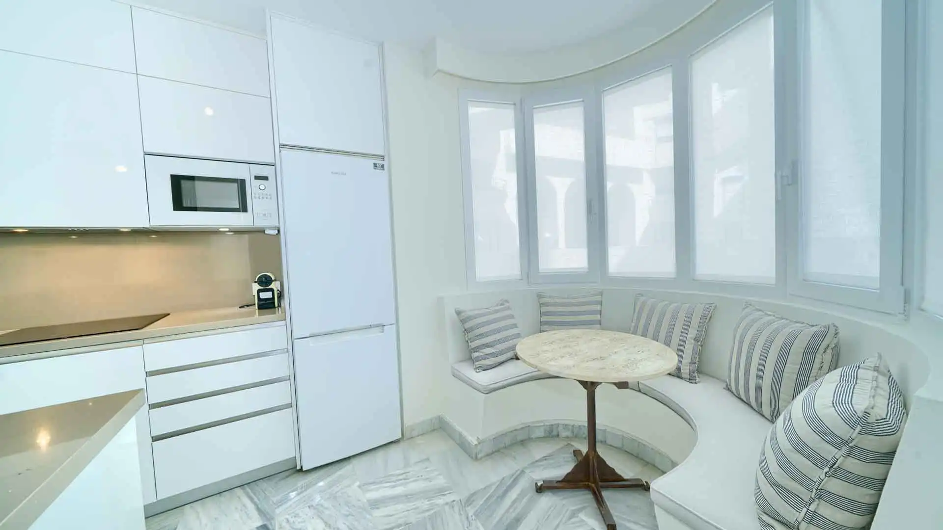 Apartment with pool for sale in Marbella Centro, imagen 14