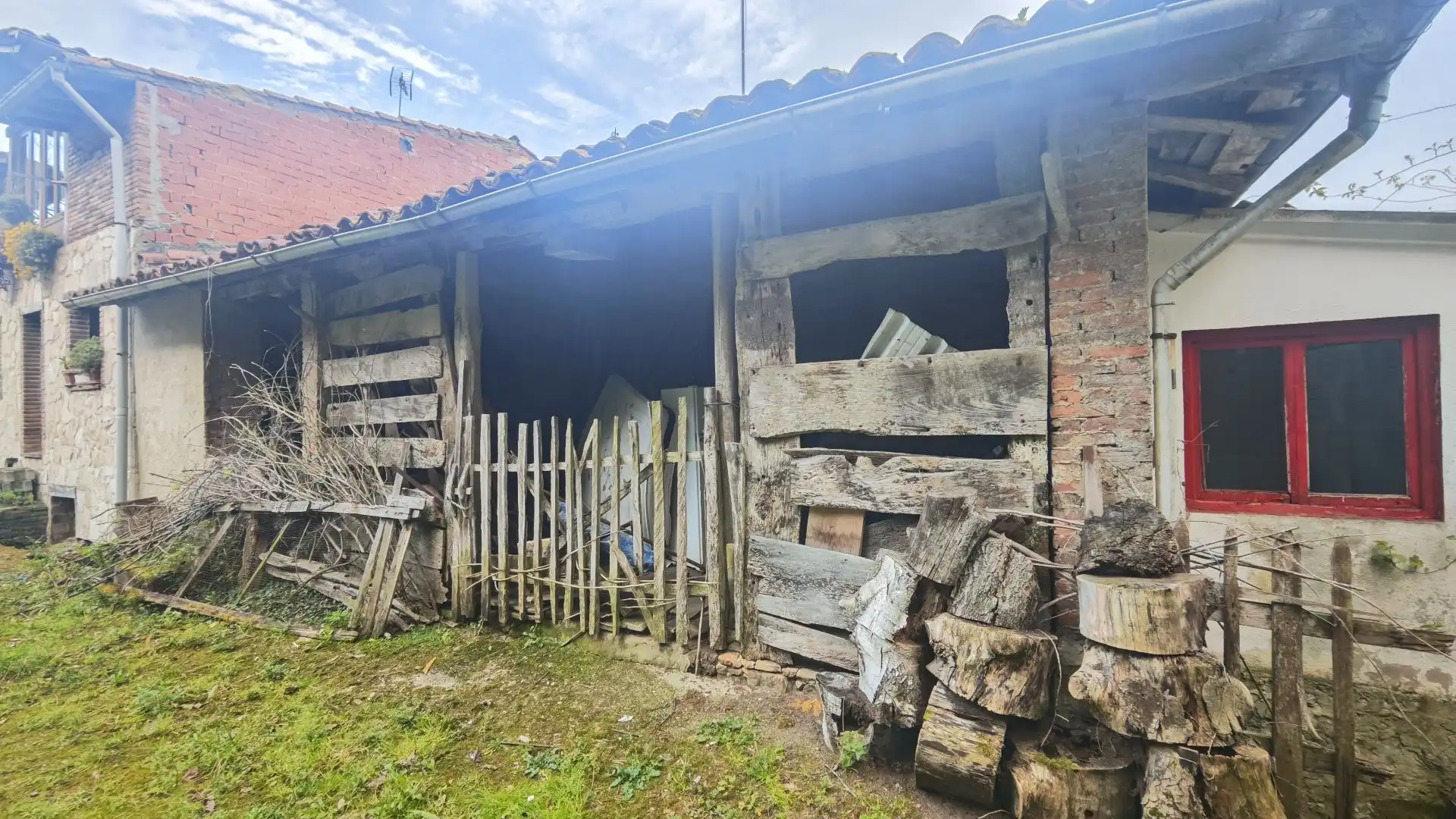 Vista exterior de Casa o chalet en venta en Llanes con Jardín privado y Terraza