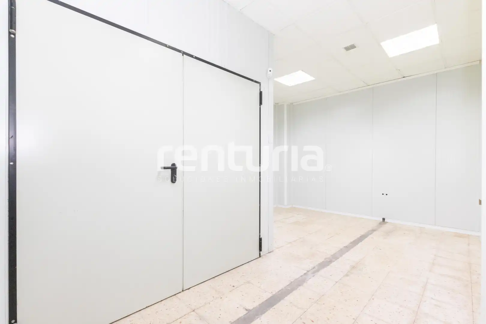 Local en venta en Valencia con Aire acondicionado y Amueblado