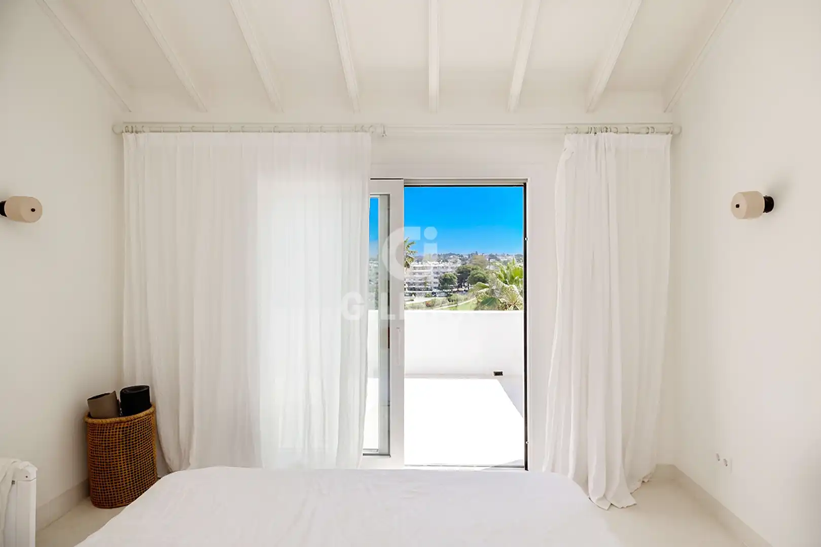 Bedroom of Detached homes for sale in Marbella  with Heating, Private garden and Swimming Pool