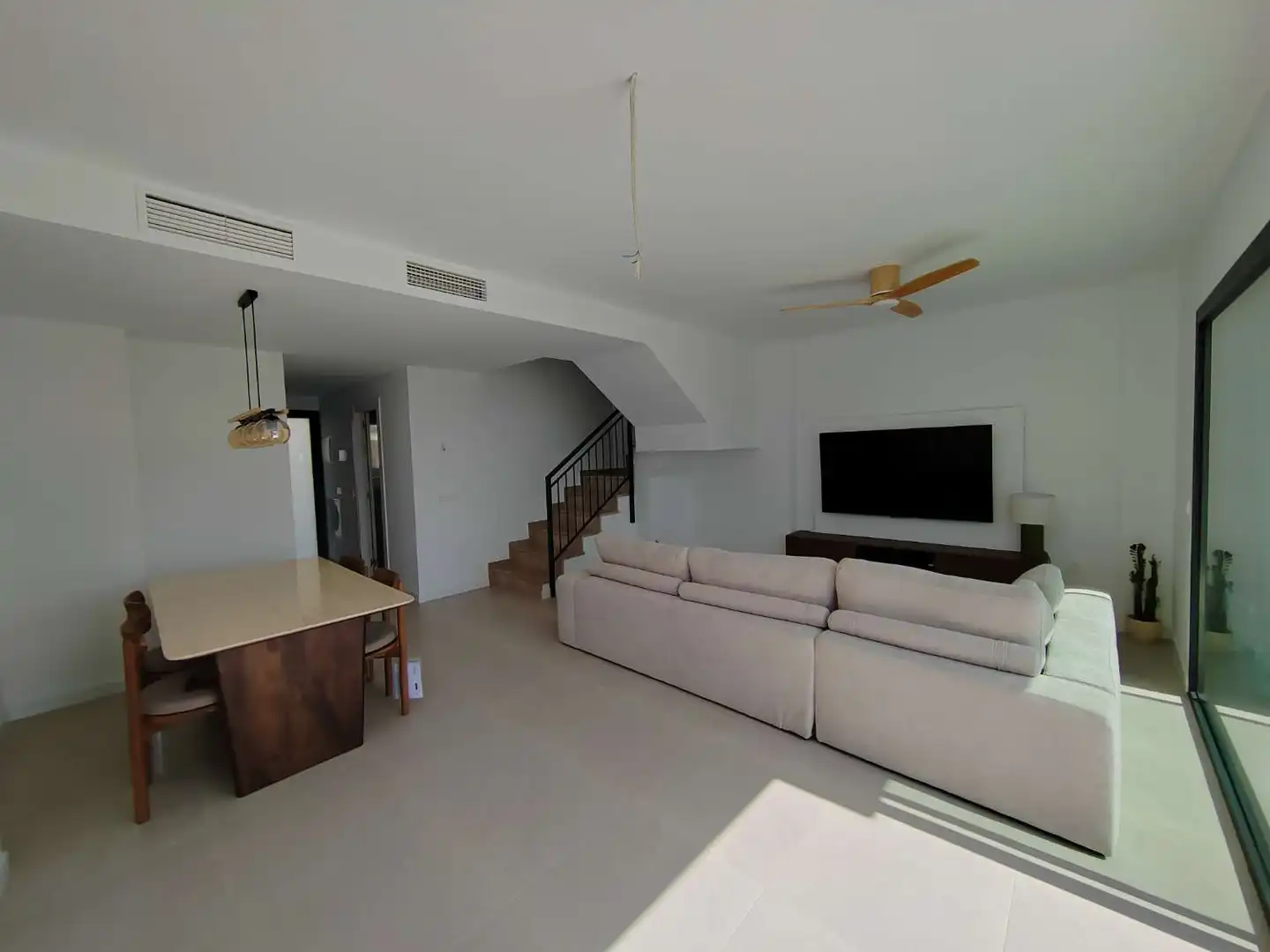 Sala d'estar de Casa o xalet de lloguer en Vélez-Málaga amb Aire condicionat, Terrassa i Piscina