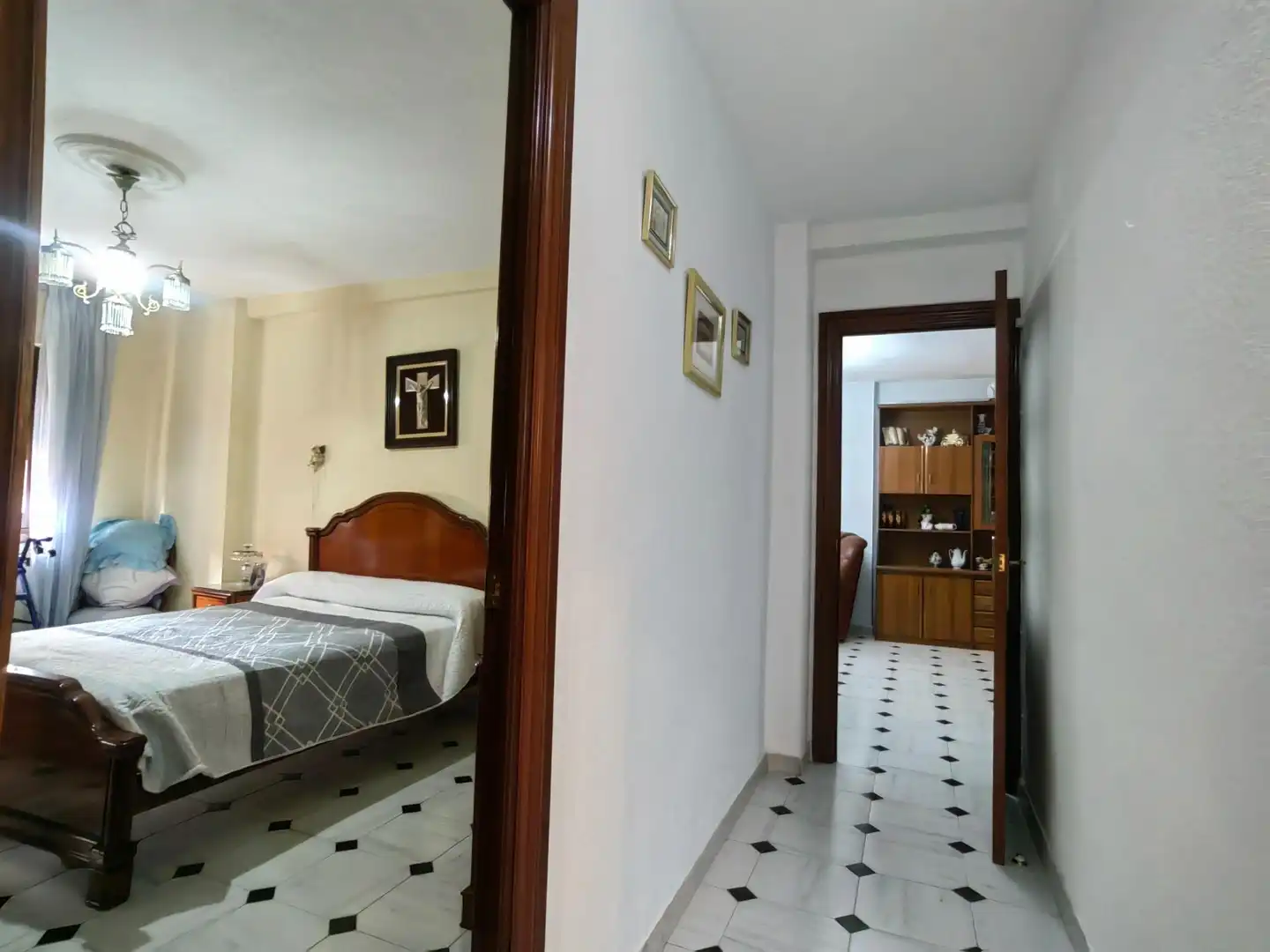 Bedroom of Flat for sale in Carretera de Cádiz