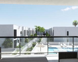 Terrassa de Apartament en venda en Pilar de la Horadada amb Terrassa i Piscina