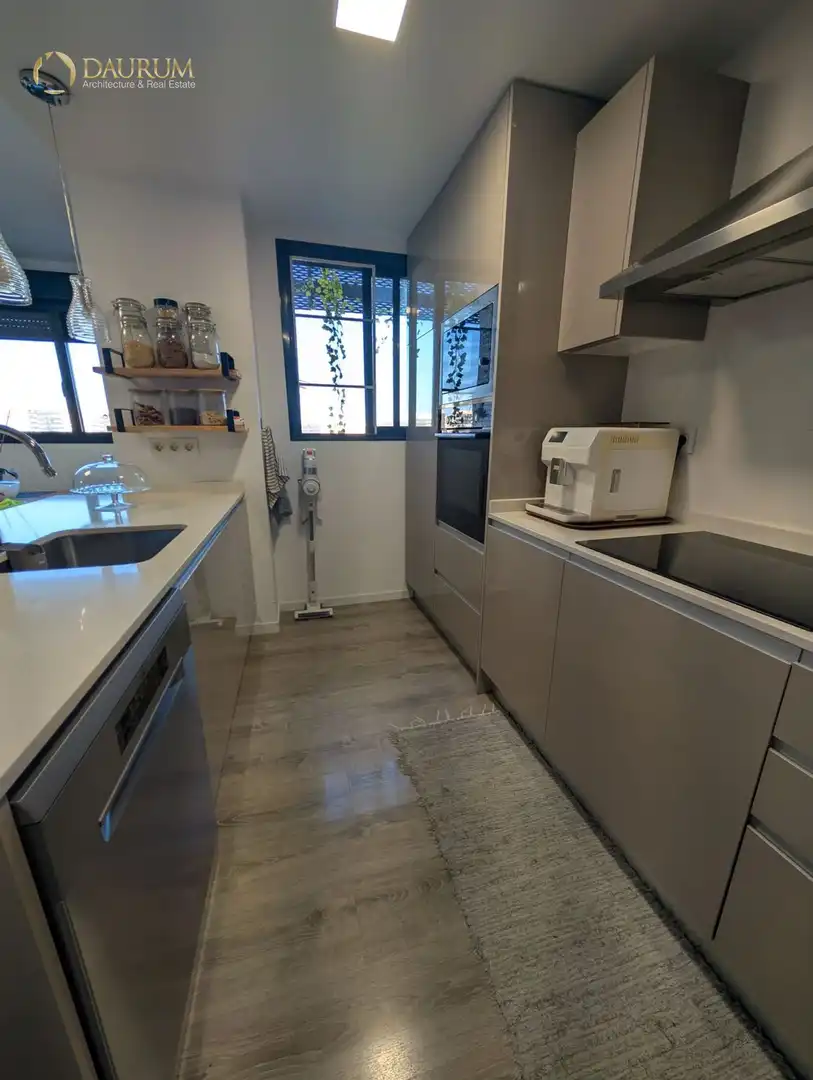 Cocina de Piso en venta en Alicante / Alacant con Aire acondicionado, Calefacción y Terraza