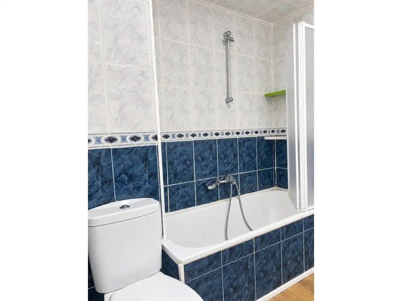 Baño de Piso en venta en Argés con Aire acondicionado, Calefacción y Parquet