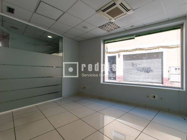 Local comercial en Alquiler en Zona Centro - Ayuntamiento