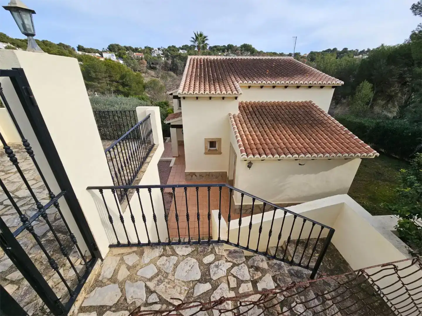 Vista exterior de Casa o xalet en venda en Jávea / Xàbia amb Aire condicionat, Piscina i Balcó