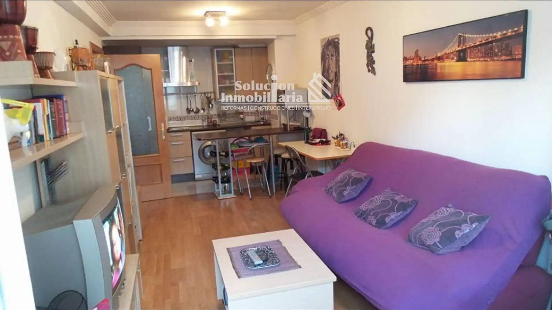 Sala de estar de Piso en venta en Salamanca Capital con Calefacción y Amueblado