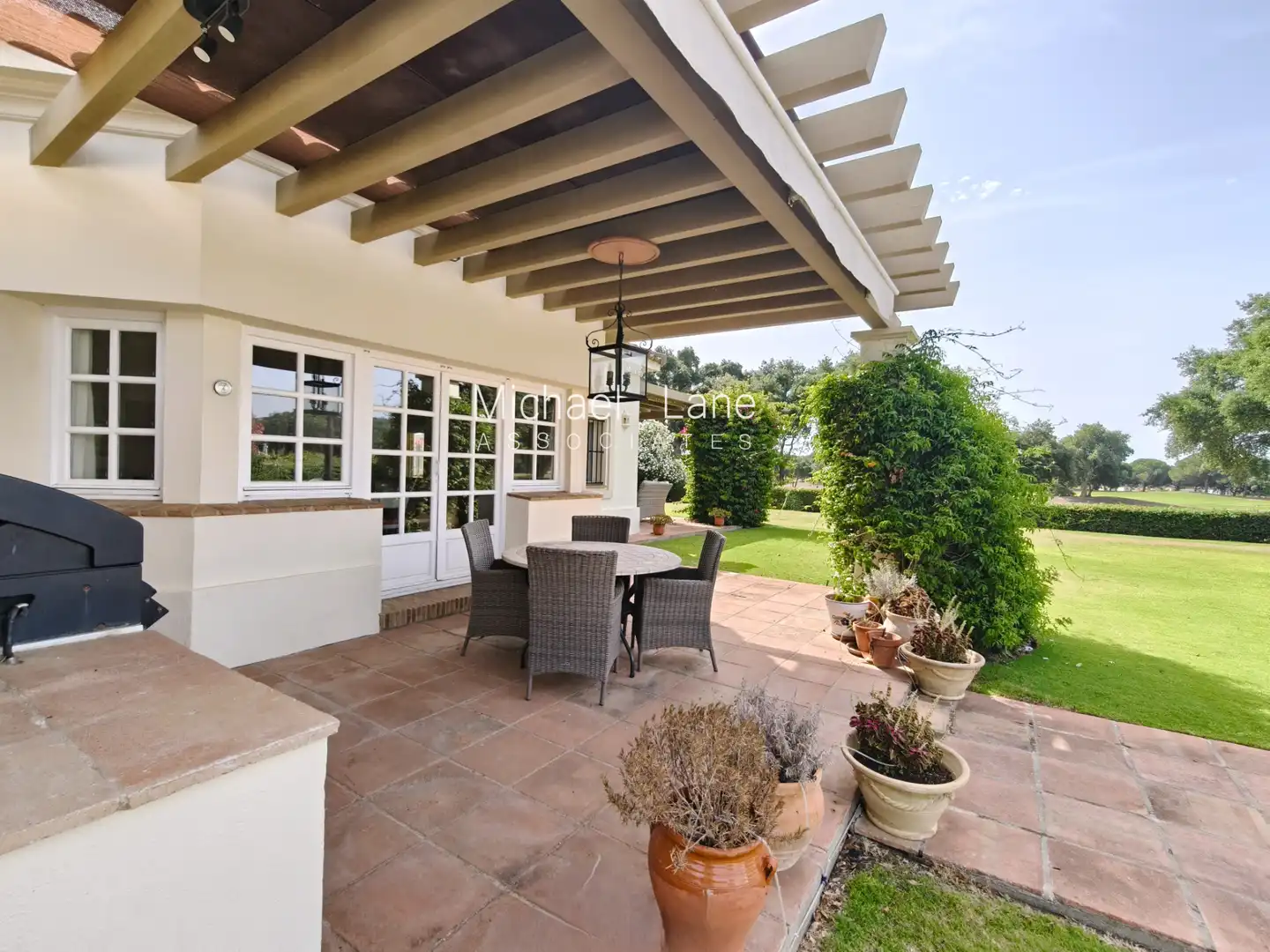 Terrace of Houses for sale in Sotogrande  with Air Conditioner, Heating and Private garden