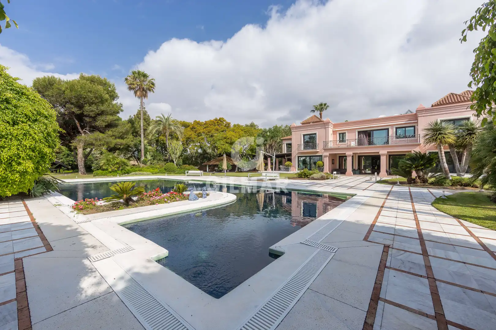 Villa mit Pool zum Verkauf in Benamara - Atalaya