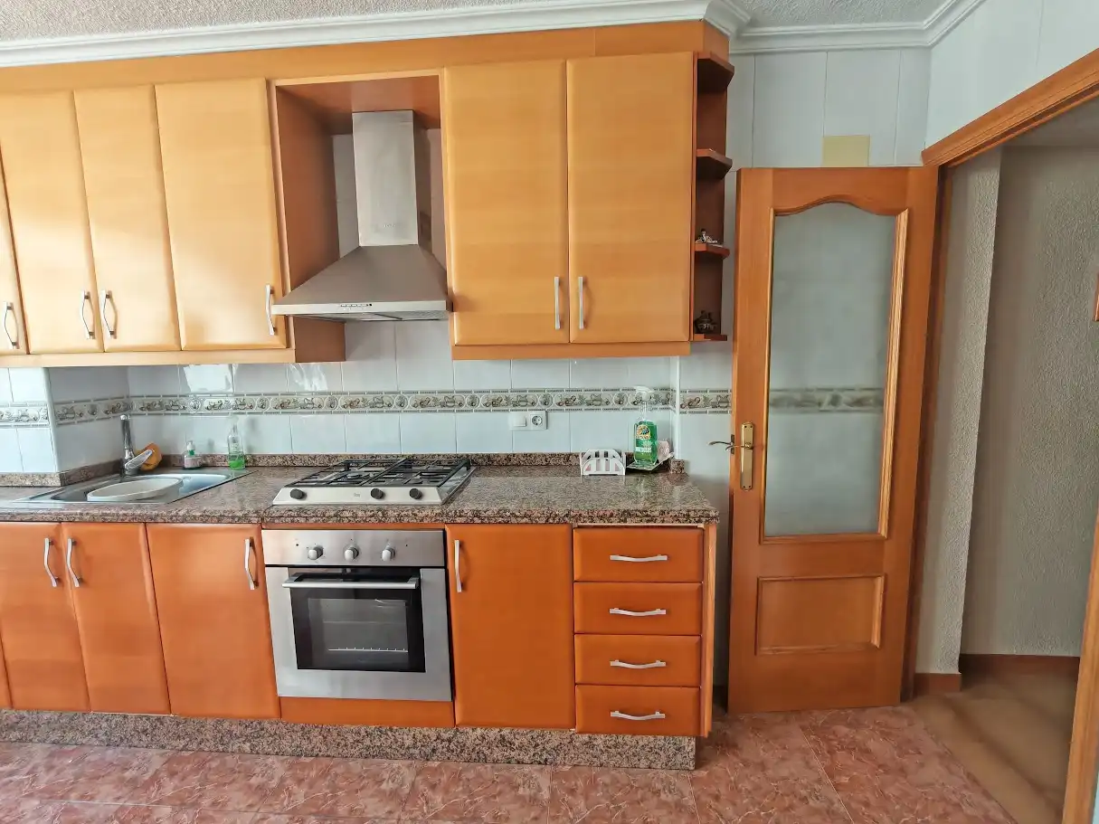 Kitchen of Flat for sale in Elche / Elx  with Air Conditioner