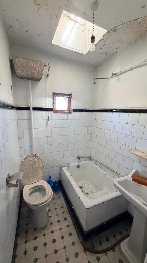 Bany de Finca rústica en venda en Fene amb Parquet i Traster