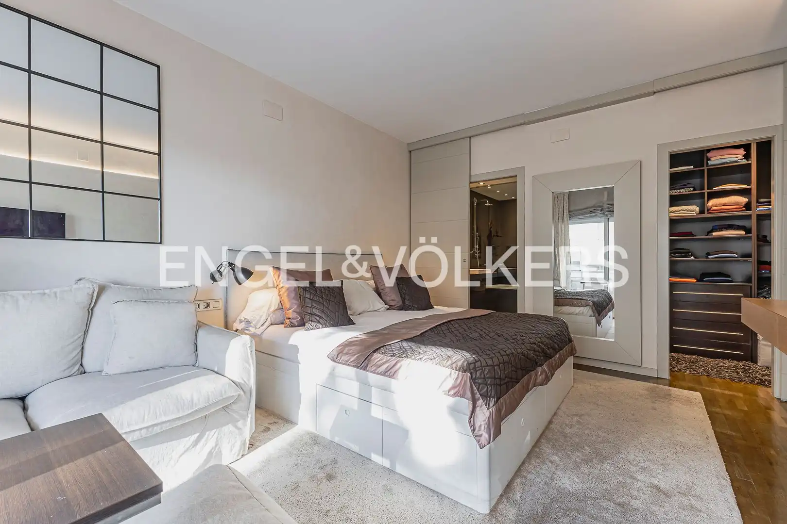 Habitación de Piso en venta en Barcelona con Aire acondicionado, Calefacción y Jardín privado
