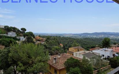 Vista exterior de Casa o xalet en venda en Tordera amb Aire condicionat i Terrassa