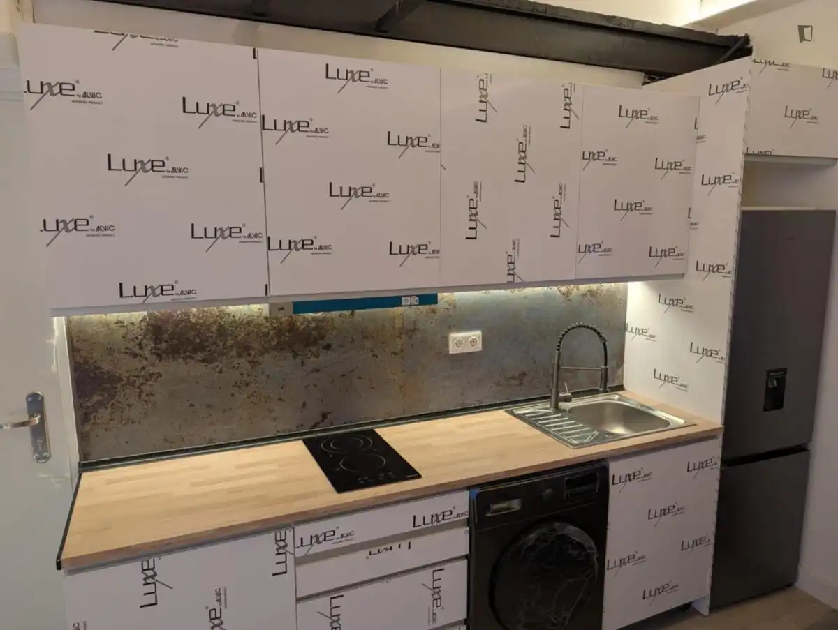 Kitchen of Houses for rent in Madrid  with Air Conditioner, Furnished and Washing machine