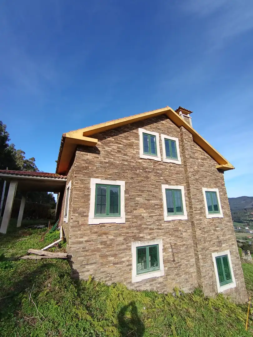 Vista exterior de Casa o xalet en venda en Cedeira amb Jardí privat, Terrassa i Traster