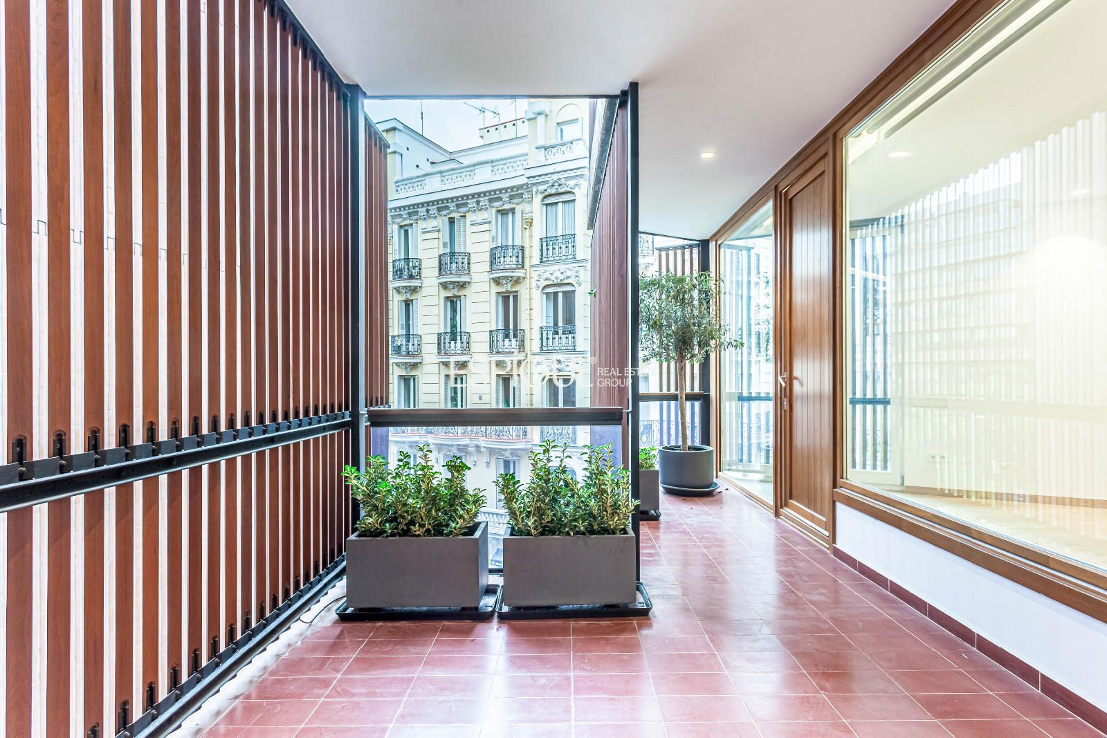 Piso en venta en  Madrid Capital con Aire acondicionado, Calefacción y Terraza