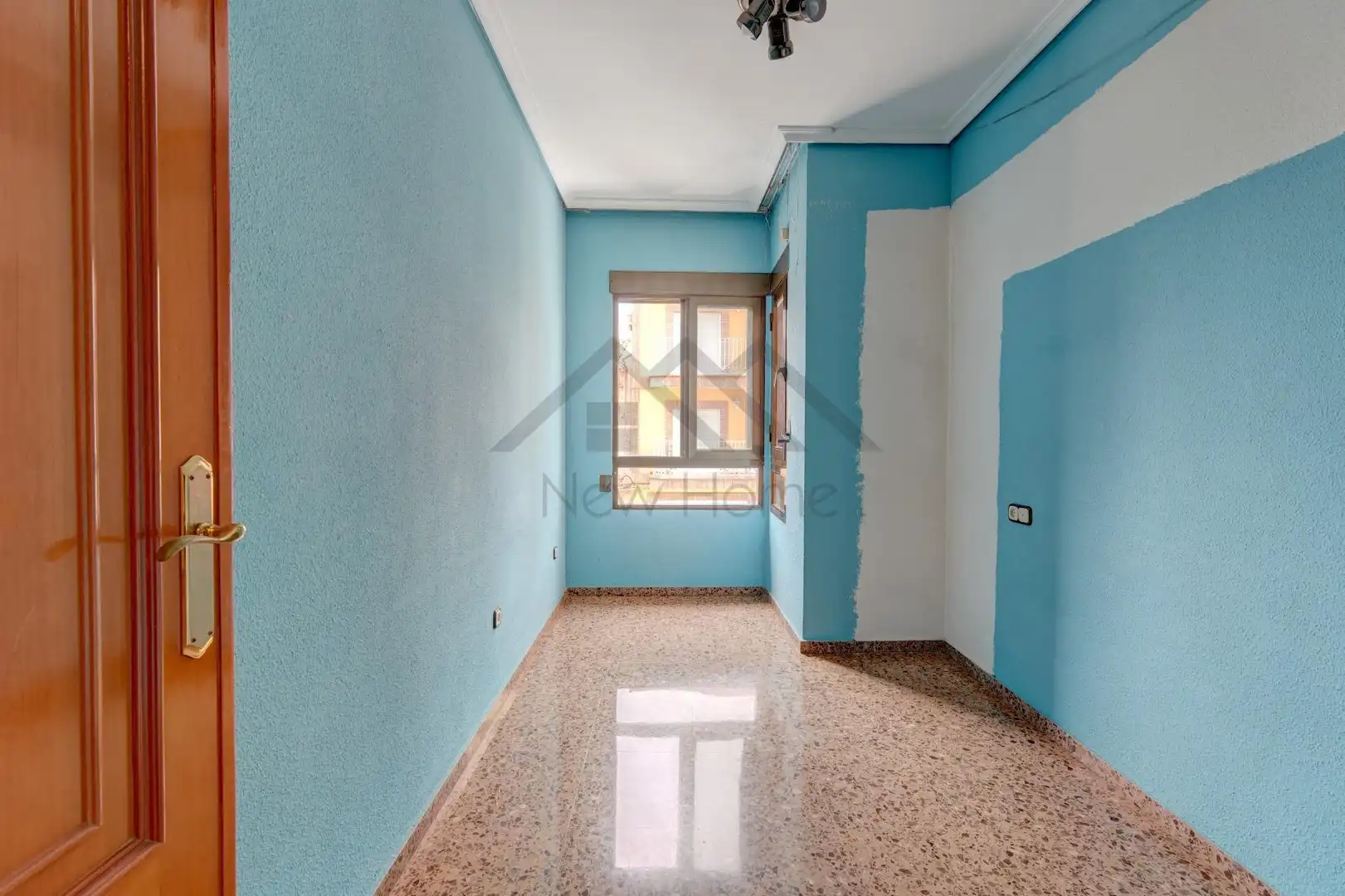 Dormitori de Casa o xalet en venda en La Pobla de Vallbona amb Terrassa i Traster
