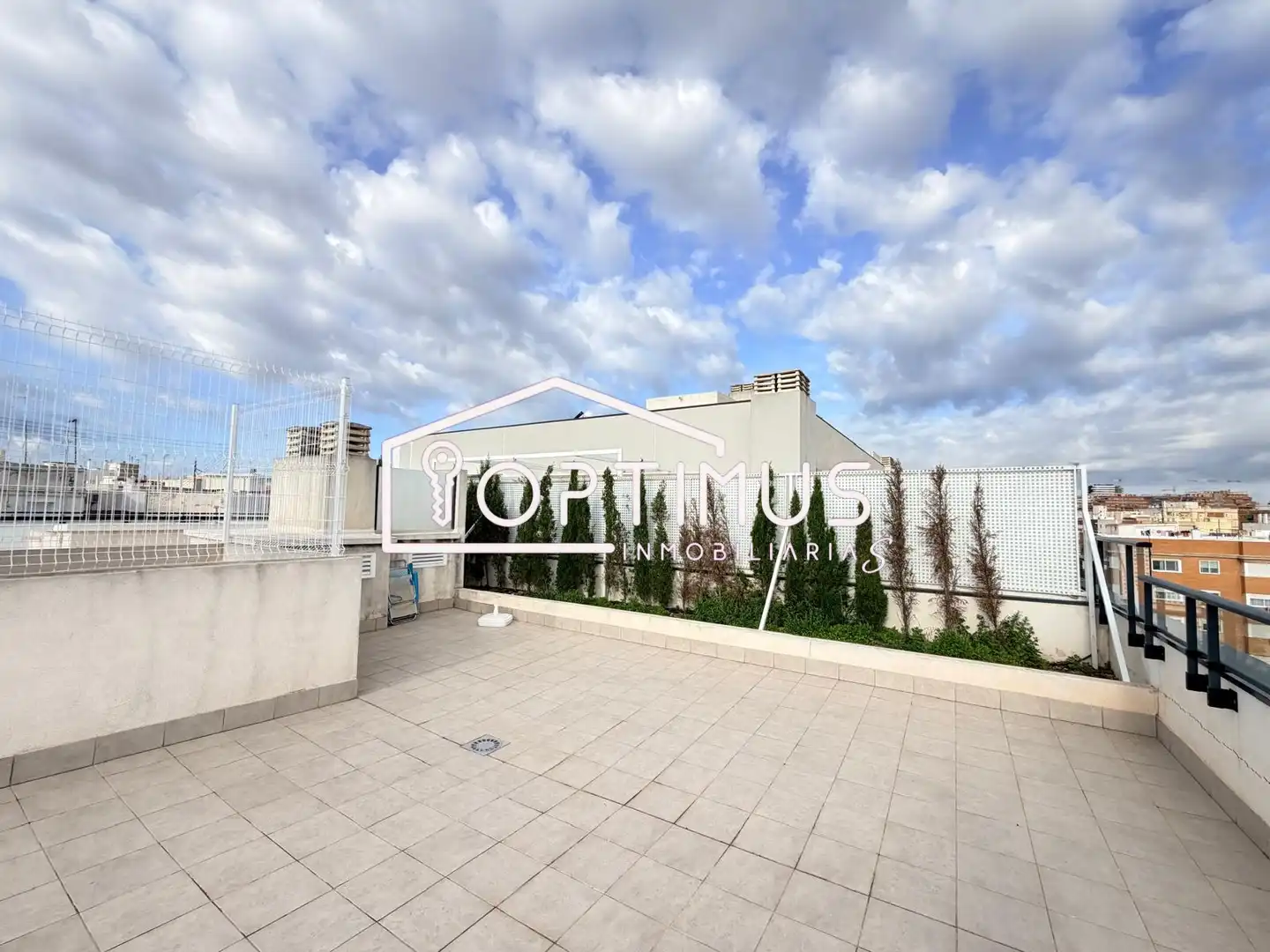 Terraza de Apartamento en venta en La Constitución - Canaleta